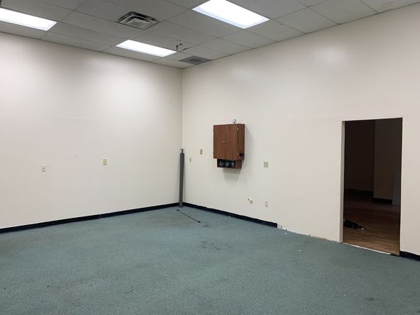 50 Howe Ave, Millbury, MA 01527
